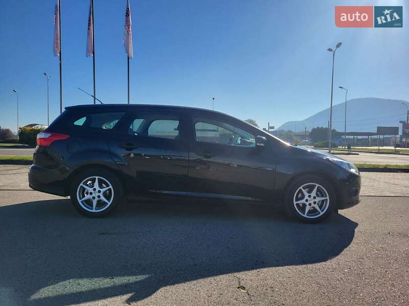 Універсал Ford Focus 2014 в Тячеві