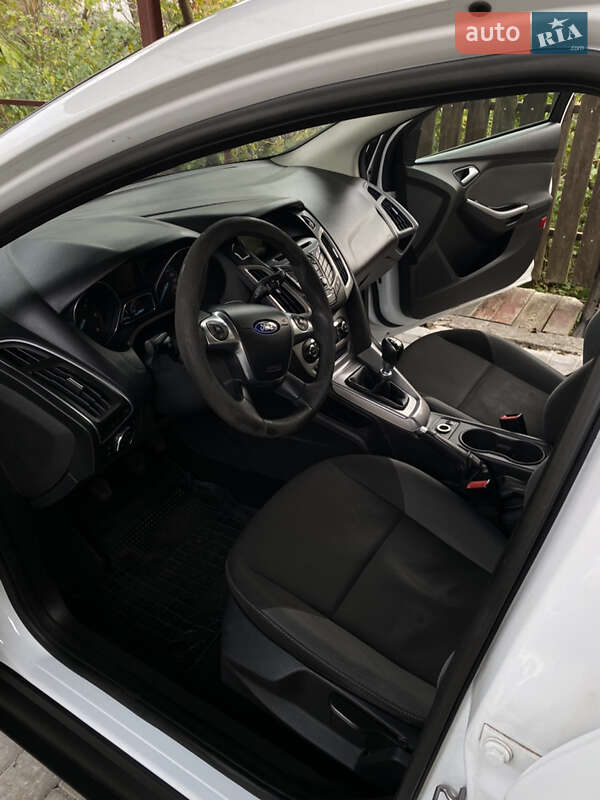 Универсал Ford Focus 2012 в Львове
