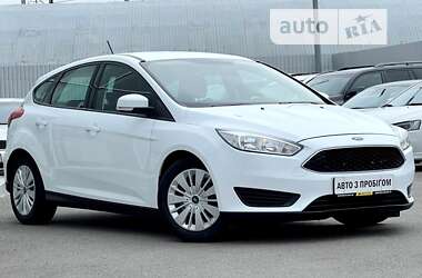 Хэтчбек Ford Focus 2017 в Киеве