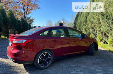 Седан Ford Focus 2013 в Самборі