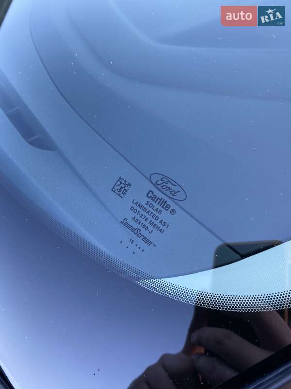 Седан Ford Focus 2015 в Нетішині