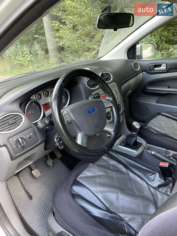 Универсал Ford Focus 2009 в Луцке