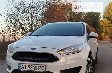 Седан Ford Focus 2016 в Теофіполі