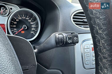 Хэтчбек Ford Focus 2009 в 