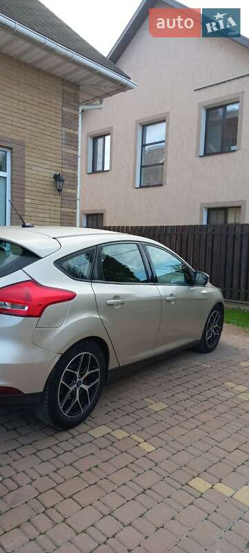 Хетчбек Ford Focus 2016 в Львові