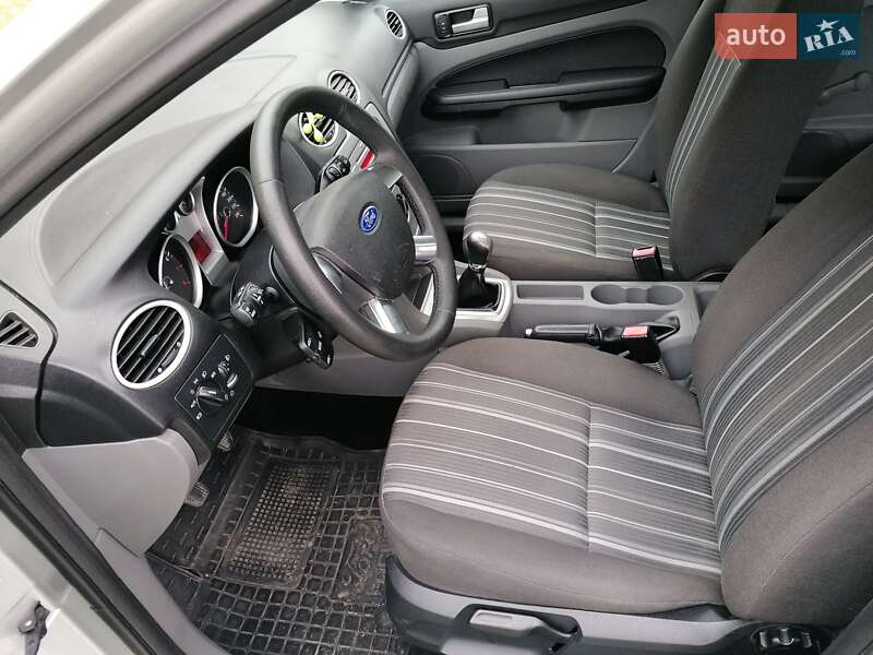 Універсал Ford Focus 2008 в Кам'янець-Подільському фото 26 Універсал Ford Focus 2008 в Кам'янець-Подільському