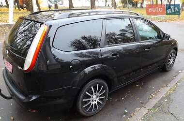 Универсал Ford Focus 2010 в 