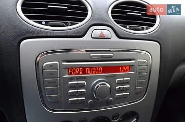 Универсал Ford Focus 2010 в 