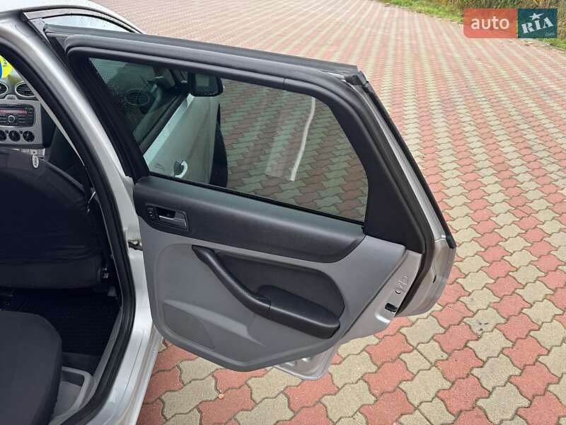 Універсал Ford Focus 2010 в Ходореві