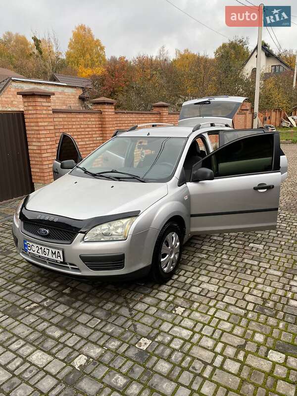 Универсал Ford Focus 2005 в Львове фото 2 Универсал Ford Focus 2005 в Львове