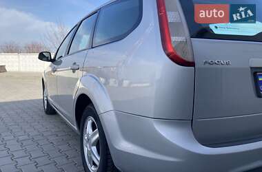 Универсал Ford Focus 2009 в Черновцах