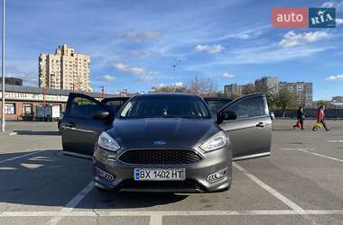 Седан Ford Focus 2015 в Шепетівці