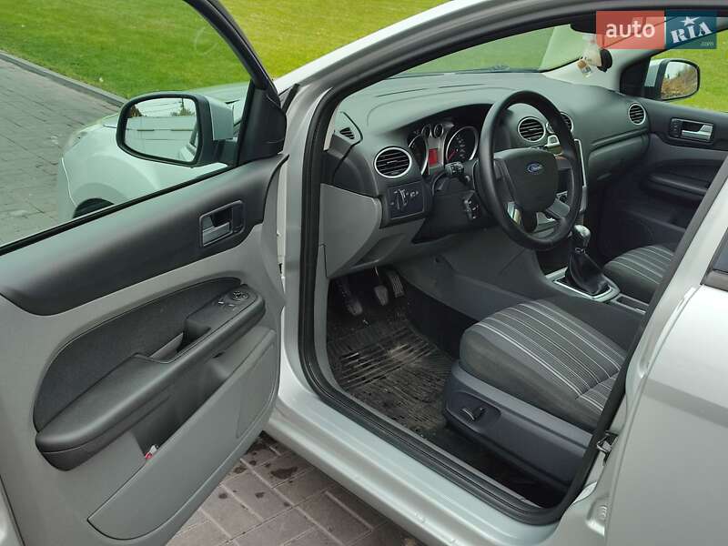Универсал Ford Focus 2009 в Киеве