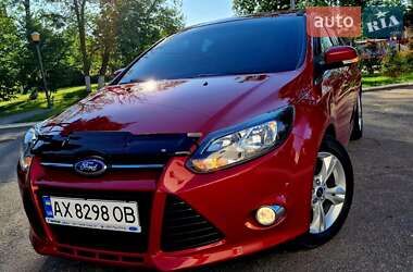 Хэтчбек Ford Focus 2013 в Песочине