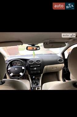 Седан Ford Focus 2006 в 