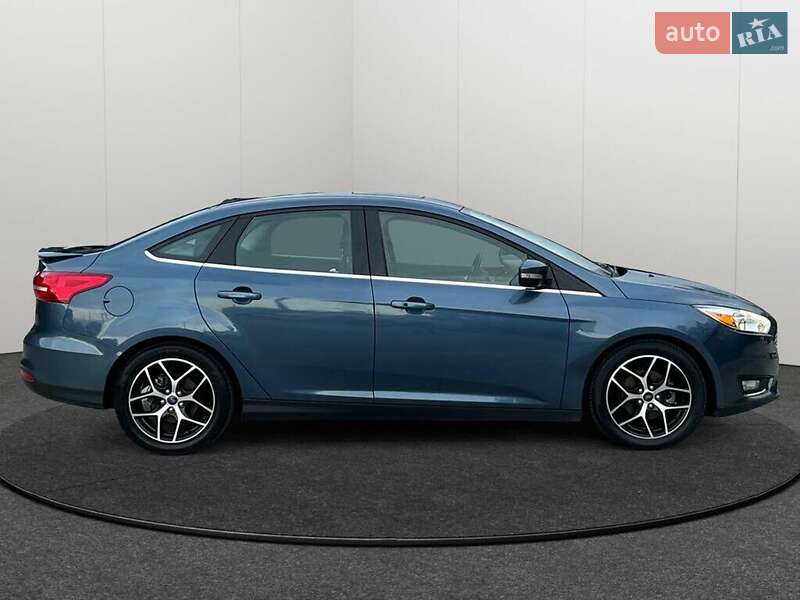 Седан Ford Focus 2018 в Львові