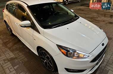 Хэтчбек Ford Focus 2015 в Киеве