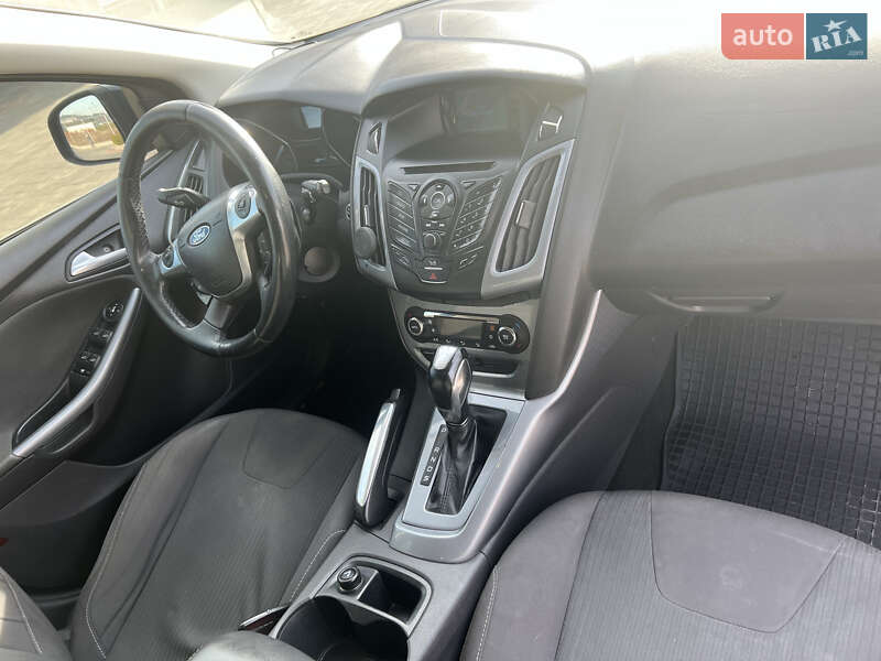 Универсал Ford Focus 2011 в Хусте