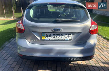 Хэтчбек Ford Focus 2013 в 