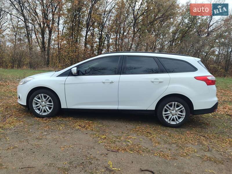 Универсал Ford Focus 2012 в Покровском