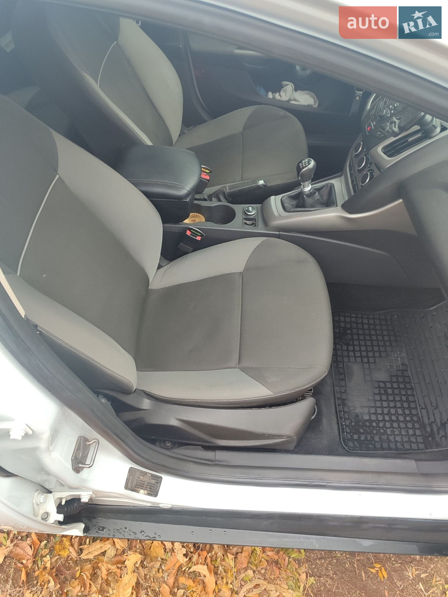 2012 Ford Focus - мініатюра 9