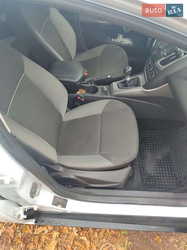 Универсал Ford Focus 2012 в Покровском