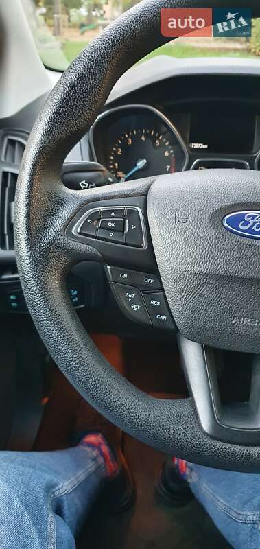 Седан Ford Focus 2017 в Львове фото 25 Седан Ford Focus 2017 в Львове