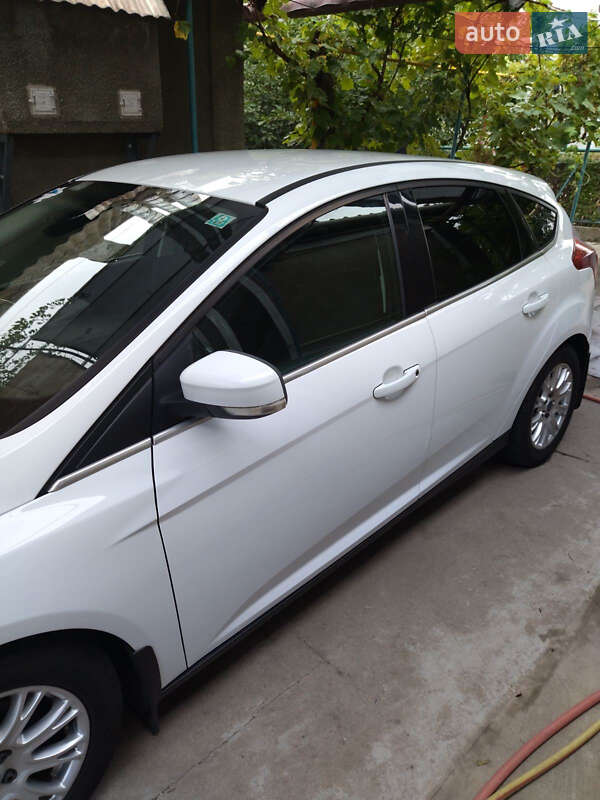 Хетчбек Ford Focus 2014 в Одесі