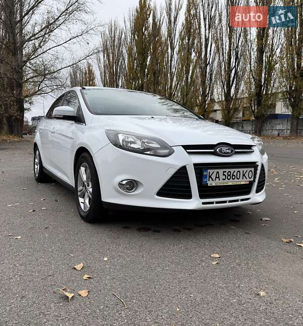 Седан Ford Focus 2013 в Києві