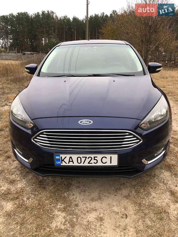 Седан Ford Focus 2017 в 
