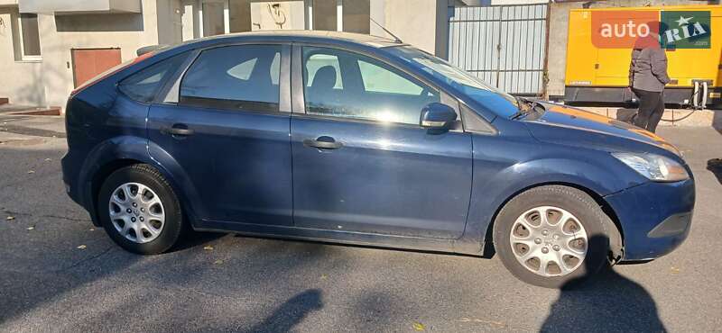Хэтчбек Ford Focus 2011 в Киеве