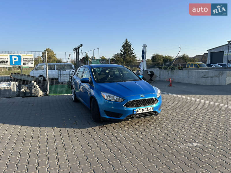 Хэтчбек Ford Focus 2016 в Нововолынске