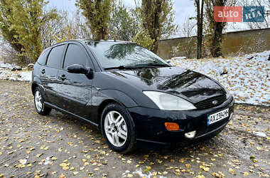 Хетчбек Ford Focus 1999 в Краснограді