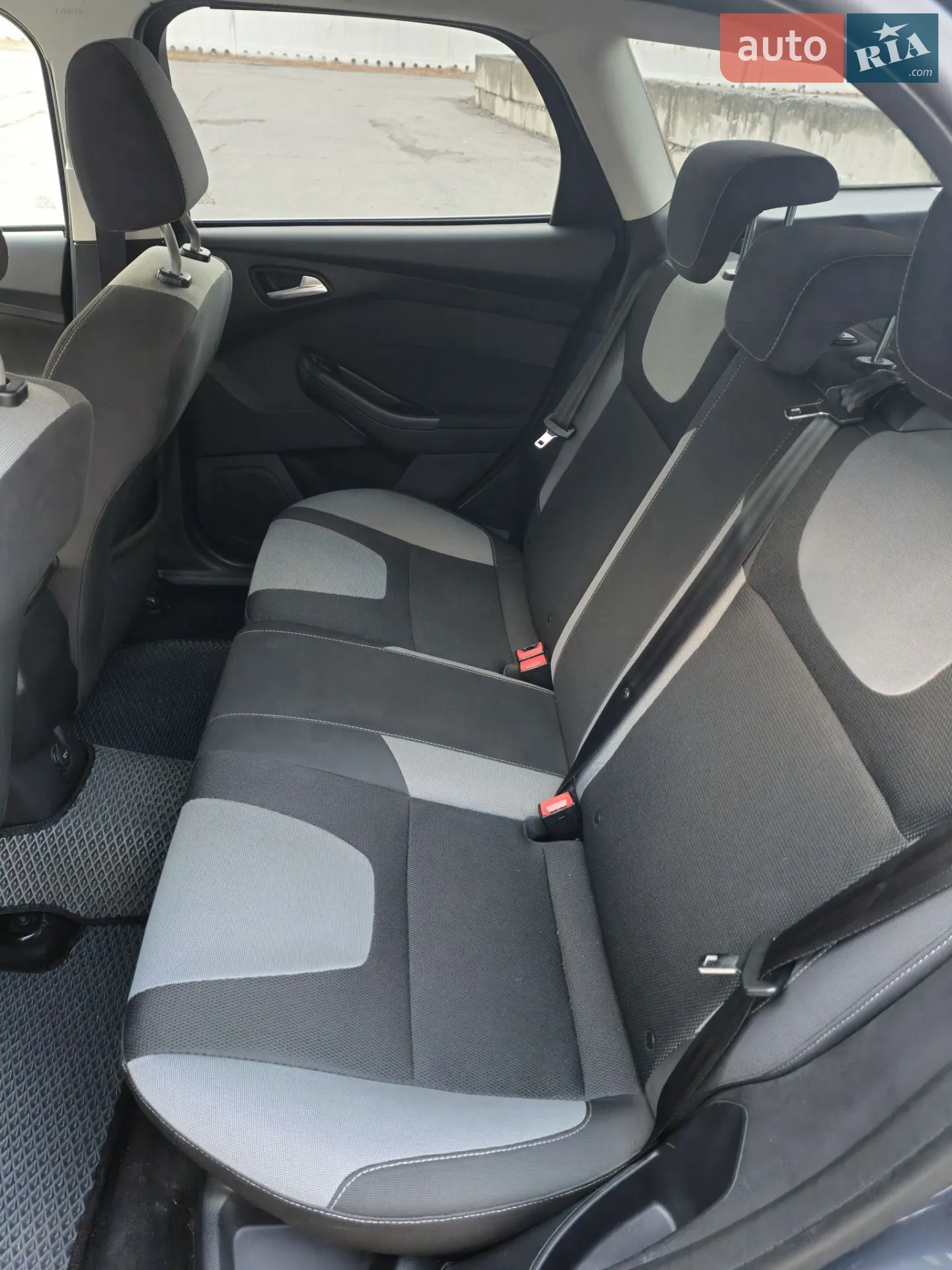2012 Ford Focus - мініатюра 8