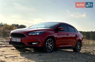 Седан Ford Focus 2016 в Дніпрі