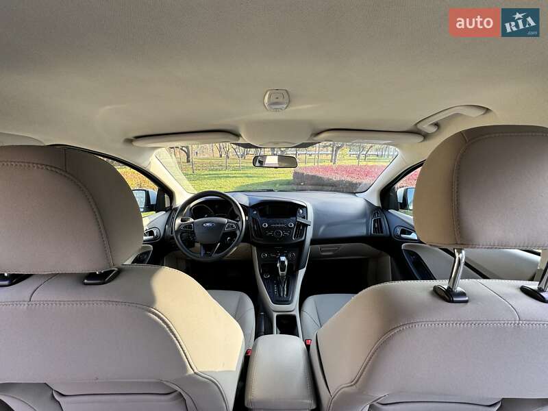 Седан Ford Focus 2016 в Днепре