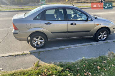 Седан Ford Focus 2003 в 
