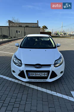 Хетчбек Ford Focus 2013 в Житомирі