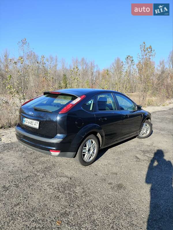 Хэтчбек Ford Focus 2007 в Киеве