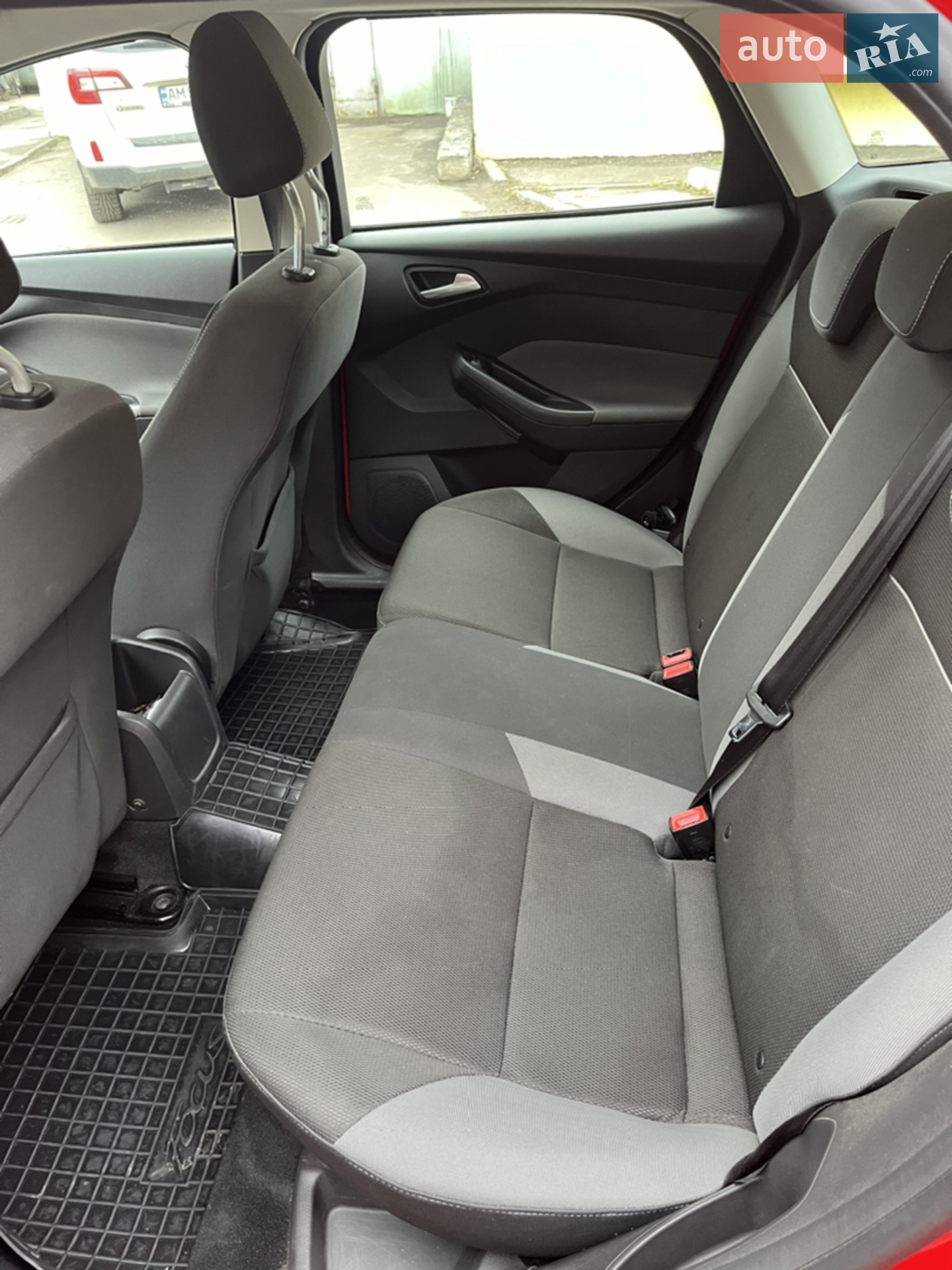 2011 Ford Focus - мініатюра 10