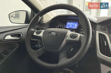 Седан Ford Focus 2013 в Червонограді