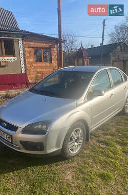 Седан Ford Focus 2005 в Черновцах