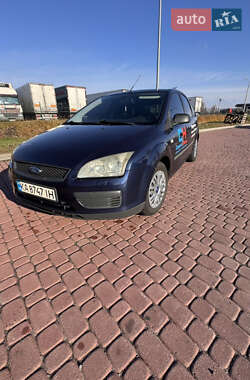 Хэтчбек Ford Focus 2005 в Днепре