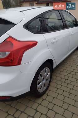 Хэтчбек Ford Focus 2014 в Виннице