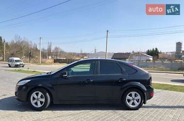 Хэтчбек Ford Focus 2010 в Львове