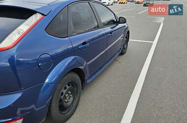 Хетчбек Ford Focus 2010 в Павлограді