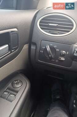 Універсал Ford Focus 2006 в Лозовій