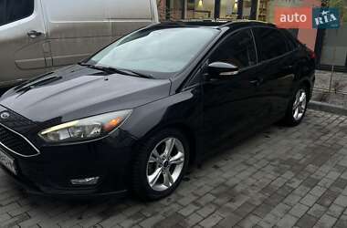 Седан Ford Focus 2015 в 