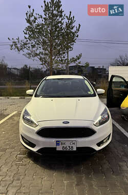 Седан Ford Focus 2015 в Рівному