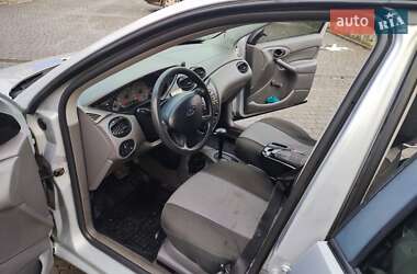 Седан Ford Focus 2003 в 